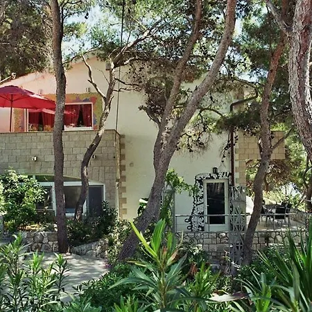 Beachfront Meneghello With Private Pool By The Sea In Hvar On Villa